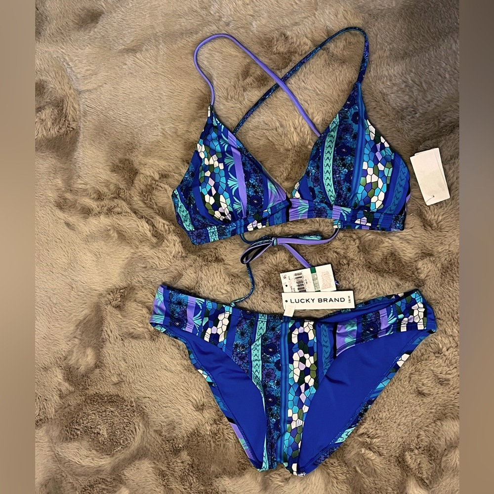 New with tags Lucky Brand 2 piece Tribal print bikini size large